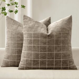 Decorative Chenille Check Throw Pillow Covers Vintage Plaid Couch Pillows 18x18 Inch Set of 2 Neutral Boho Farmhouse Cushion Covers Modern Spring Home Decor for Sofa Bed Living Room Taupe Grey